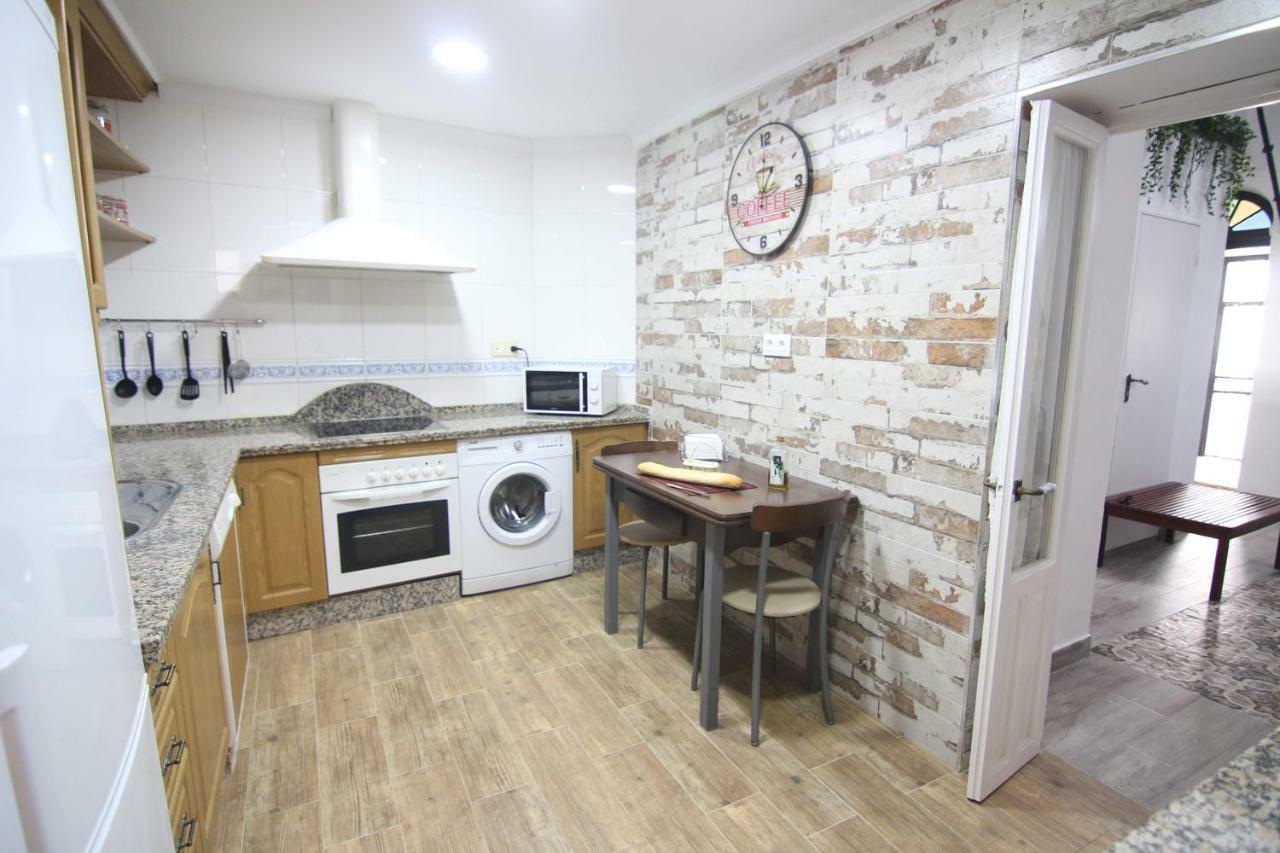 Apartamento LA BENDICIÓN DE MANUELA Appartamento Cadice Esterno foto