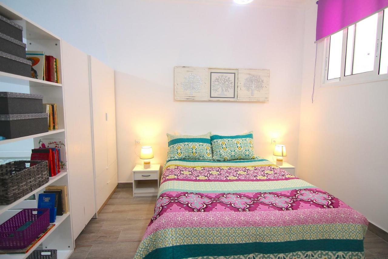 Apartamento LA BENDICIÓN DE MANUELA Appartamento Cadice Esterno foto